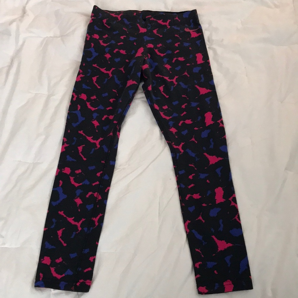 Nike Capri length leggings in XS